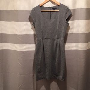 Pleated Cap sleeve zip down business casual dress